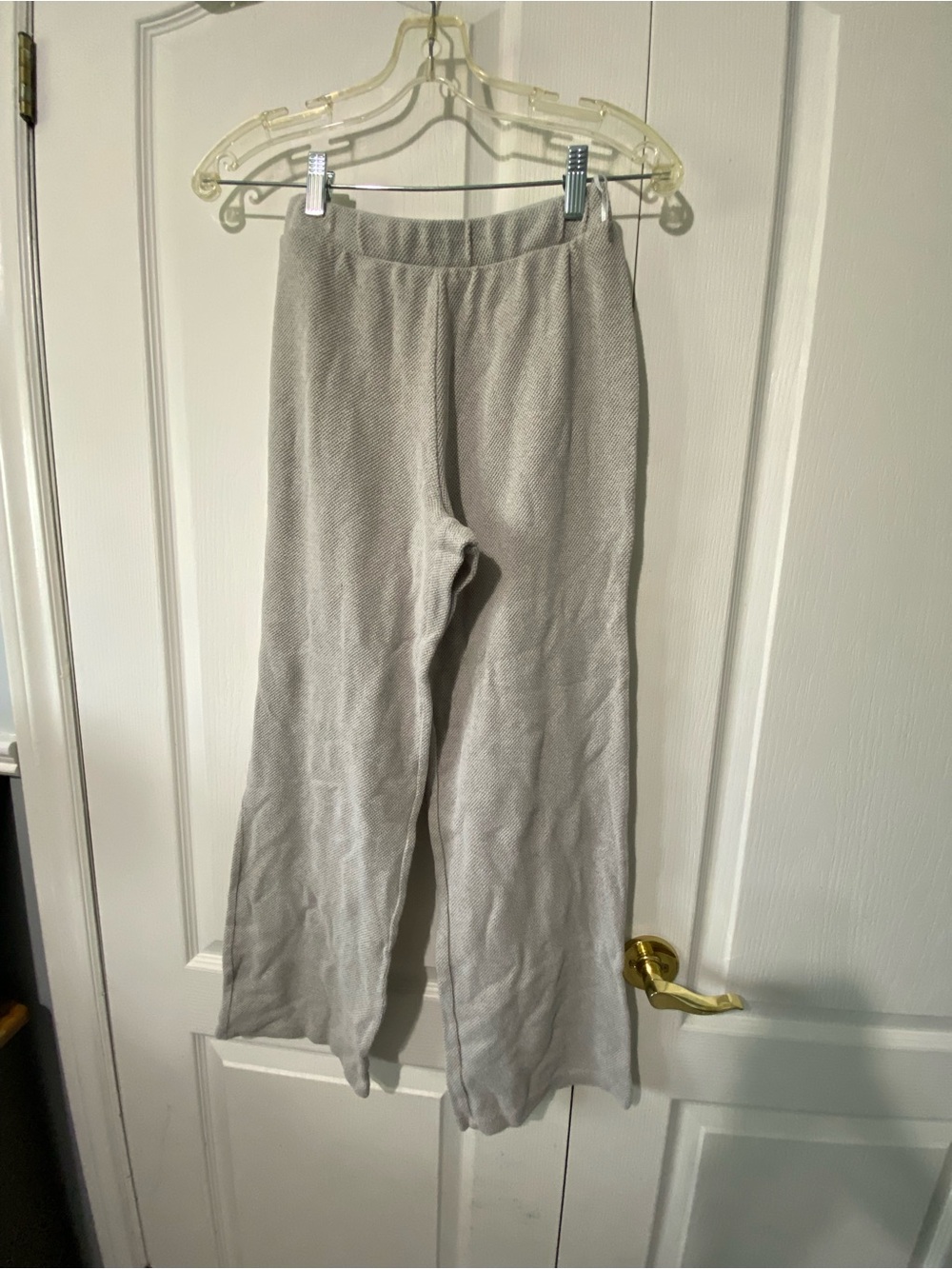 Women’s Wide-Leg Sweatpants in Light Gray